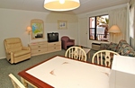 One Bedroom OceanFRONT Poolside Suites (Rms 40,43,44,48) Picture 1