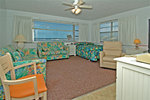 Oceanfront One Bedroom Poolside Suites - Rm #30 or 32 Picture 2