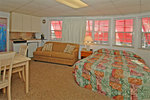 One -Room Studio with Kitchen (Queen Bed - Corner Room) #19 Picture 1