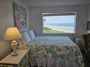 room 33 bedroom with Oceanfront view